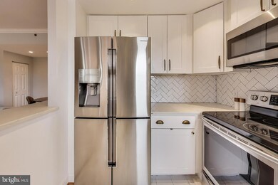 Williamsburg Condominium unit 601, Washington, DC 20009 - photo 3