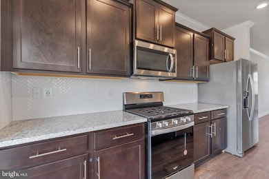 16649 Green Glade Dr, Brandywine, MD 20613 - photo 6