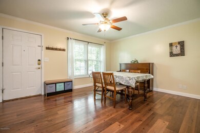 6917 Beard Ct, Louisville, KY 40228 - photo 3