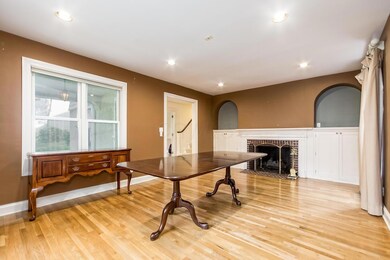 2376 Brentwood Rd, Columbus, OH 43209 - photo 5