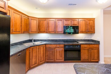 827 Asa Gray Dr unit 354, Ann Arbor, MI 48105 - photo 5