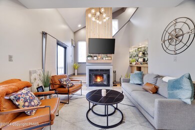 214 Falls Cir, Bushkill, PA 18324 - photo 3