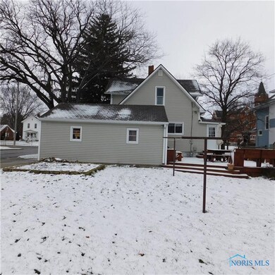 621 N Defiance St, Archbold, OH 43502 - photo 3