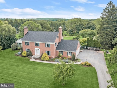 13003 Heil Manor Dr, Reisterstown, MD 21136 - photo 3