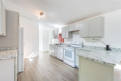 29282 Laurel Tree Ln, Shingletown, CA 96088 - photo 4