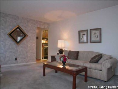 9314 Fairground Rd, Louisville, KY 40291 - photo 5