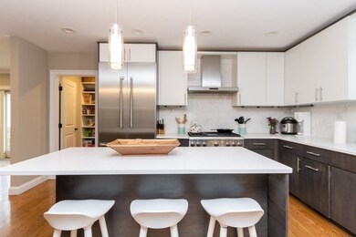 405 Parker St unit 405, Newton Center, MA 02459 - photo 7