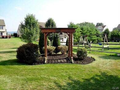 6788 Hickory Rd, Macungie, PA 18062 - photo 4