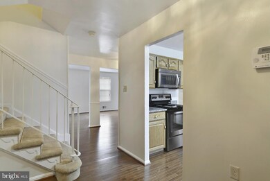 6004 Liberty Bell Ct, Burke, VA 22015 - photo 4