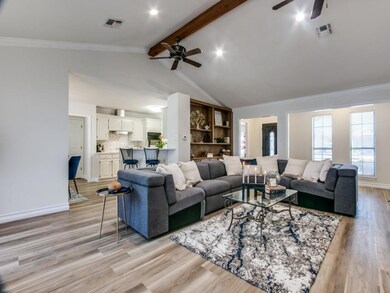 577 S Hitt St, Boyd, TX 76023 - photo 3