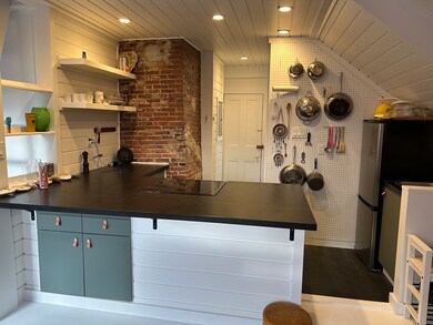 8 Franklin St unit 10, Marblehead, MA 01945 - photo 7