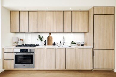 280 W 24th St unit 6 P, New York, NY 10011 - photo 2