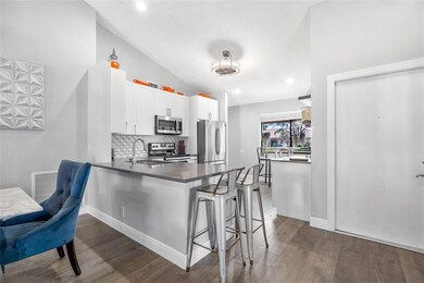 7209 Primrose Ln, Tamarac, FL 33321 - photo 6