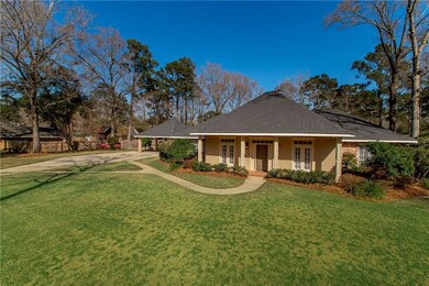 11 S Division Dr, Covington, LA 70433 - photo 2