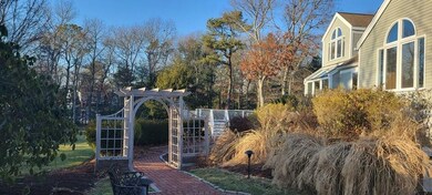 264 Hill And Plain Rd, Falmouth, MA 02540 - photo 2