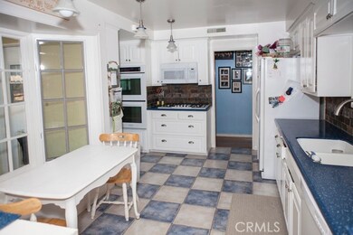 728 S Kenmore St, Anaheim, CA 92804 - photo 3