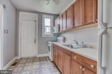 3540 Juneway unit 1, Baltimore, MD 21213 - photo 7