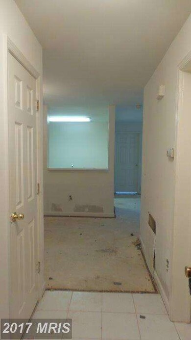 2 Tyler Falls Ct unit F, Baltimore, MD 21209 - photo 5