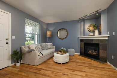 3151 Wells Acres Rd Interiors 3 of 13