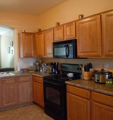 All Kitchen Appliances Stay