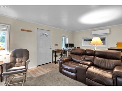 37968 Railroad Ln, Marcola, OR 97454 - photo 6