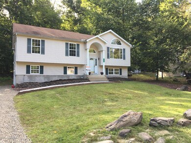 1111 Hunters Woods Dr, East Stroudsburg, PA 18301 - photo 2