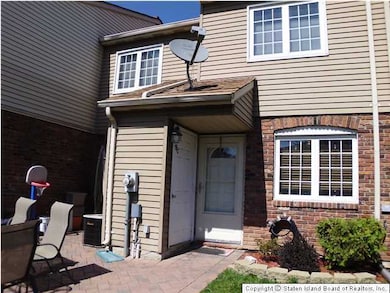 28 Franklin Ln unit C, Staten Island, NY 10306 - photo 3