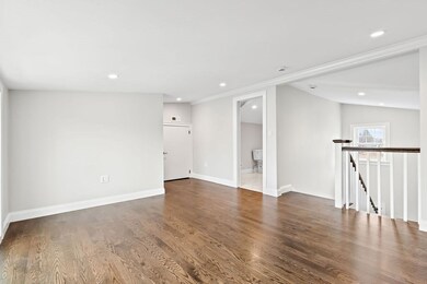 9 Noble St unit 9, West Newton, MA 02465 - photo 3