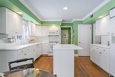 Spacious Kitchen