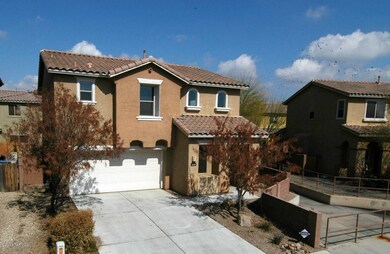 Green Thicket Way Front View