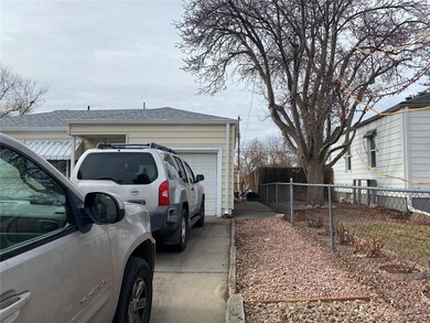 1947 Newark St, Aurora, CO 80010 - photo 4