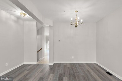 722 Cardiff Cir, Edgewood, MD 21040 - photo 6