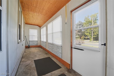 1026 E 16th St, Ashtabula, OH 44004 - photo 5