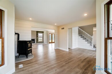 19162 Bradner Rd, Pemberville, OH 43450 - photo 6