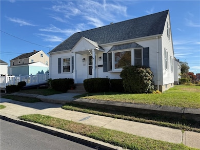 136 Frankfort St, Cranston, RI 02910 - photo 2