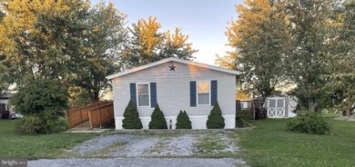 1024 Warm Spring Rd unit 64, Chambersburg, PA 17202 - photo 2