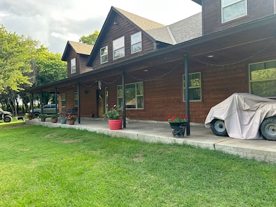SW4 TR25-19N-08 W 640 Rd unit House + 5 Wooded Acr, Hennessey, OK 73742 - photo 2