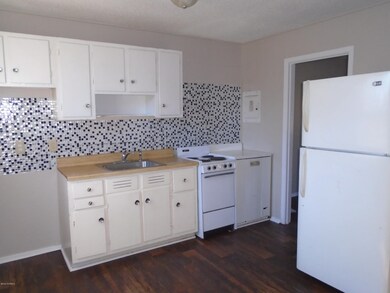 1250 Davis St, Jacksonville, NC 28540 - photo 7