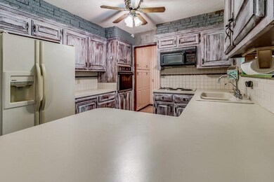 4829 NW 62nd Terrace, Oklahoma City, OK 73122 - photo 4