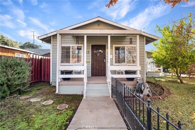 713 W 10th St, Chico, CA 95928 - photo 2