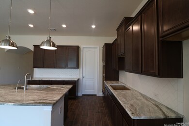 10602 Far Reaches Ln, Helotes, TX 78023 - photo 2