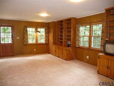 12 Socha Ln, Schenectady, NY 12302 - photo 3