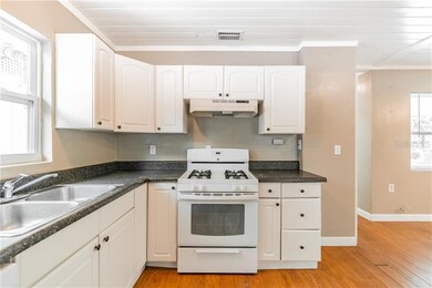 Updated Kitchen: gas stove, dishwasher, fridge