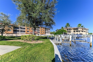 3322 Purple Martin Dr unit 135, Punta Gorda, FL 33950 - photo 5
