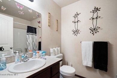 005-1513NMoonstoneSt-PostFalls-ID-83854-