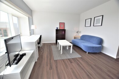 16K Living4