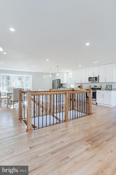 13203 Dangelo Dr, Bowie, MD 20720 - photo 6