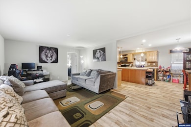 5217 Silver Loop NE, Salem, OR 97305 - photo 4