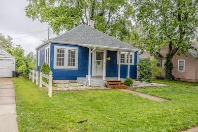 207 N Forest Ave 20
