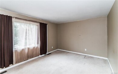 4107 Robert e Lee Dr, Hopewell, VA 23860 - photo 6